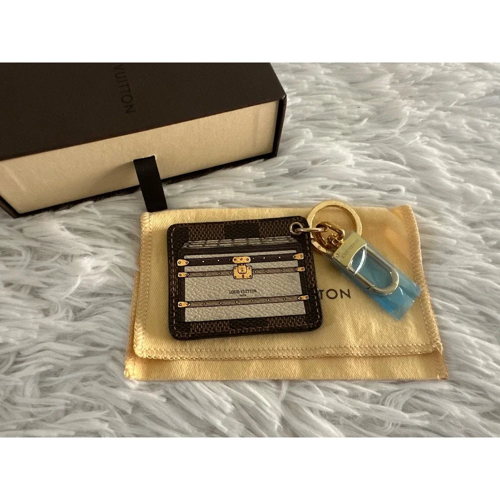 Louis Vuitton Monogram Illustre Trunk Key Holder Keychain Bag Charm